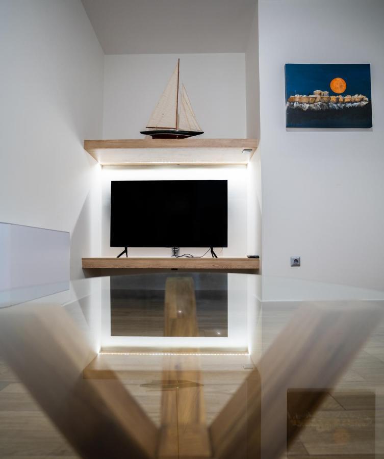 Maxblue 2 Apartment Piraeus Exterior photo